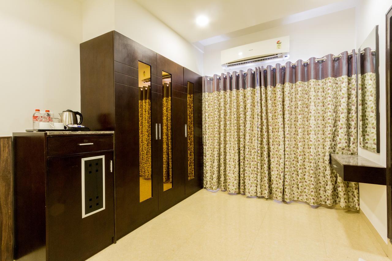 Hotel Southern Residency Kelambākkam Exterior foto