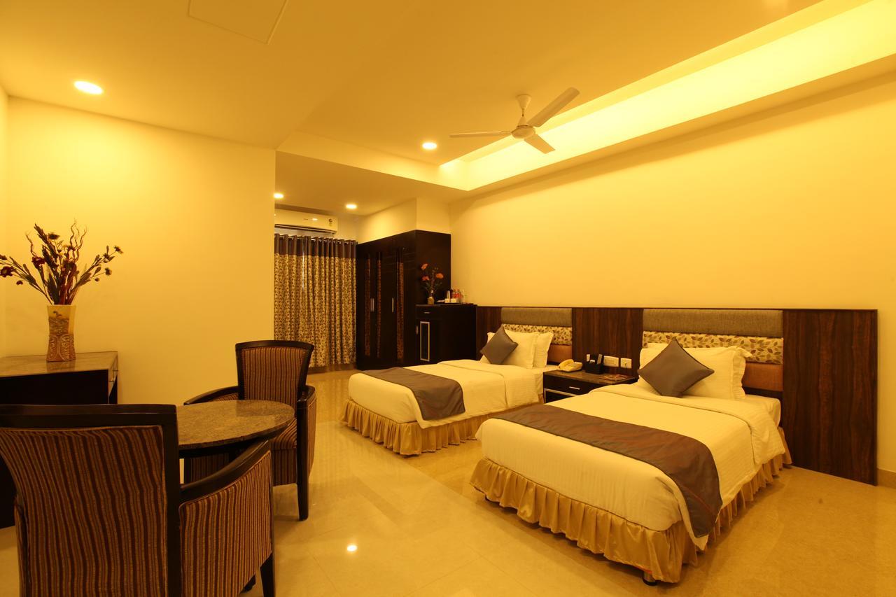Hotel Southern Residency Kelambākkam Exterior foto